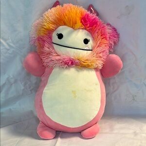 Valentines Hug Mees Squishmallow Slightly used